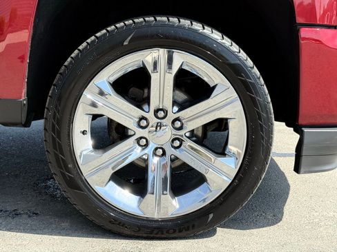 Used 2018 Chevrolet Silverado 1500 LT w/ All Star Edition AWD/4WD image 18