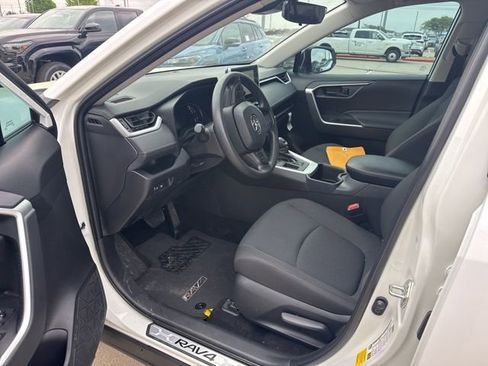 Certified 2025 Toyota RAV4 LE image 9