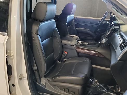 Used 2018 GMC Yukon SLT w/ Open Road Package AWD/4WD image 35