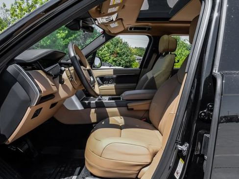New 2026 Land Rover Range Rover SE AWD/4WD image 4