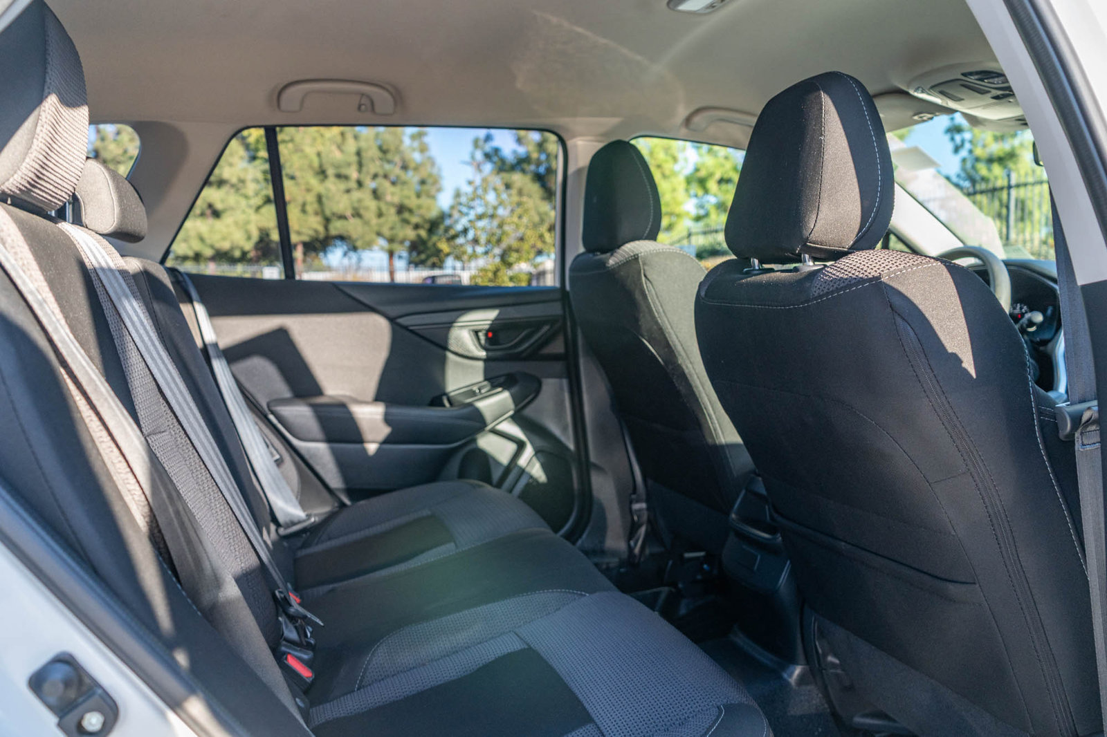 Used 2025 Subaru Outback AWD/4WD image 20