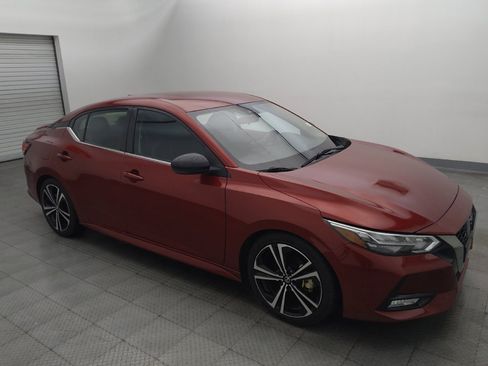 Used 2021 Nissan Sentra SR FWD image 11