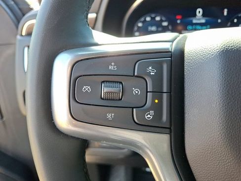 Used 2024 Chevrolet Tahoe Z71 w/ Luxury Package AWD/4WD image 20