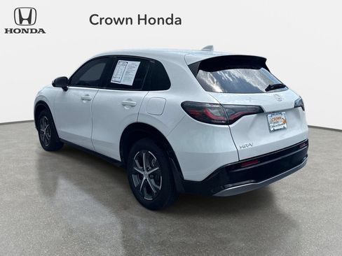 Used 2025 Honda HR-V EX-L image 3
