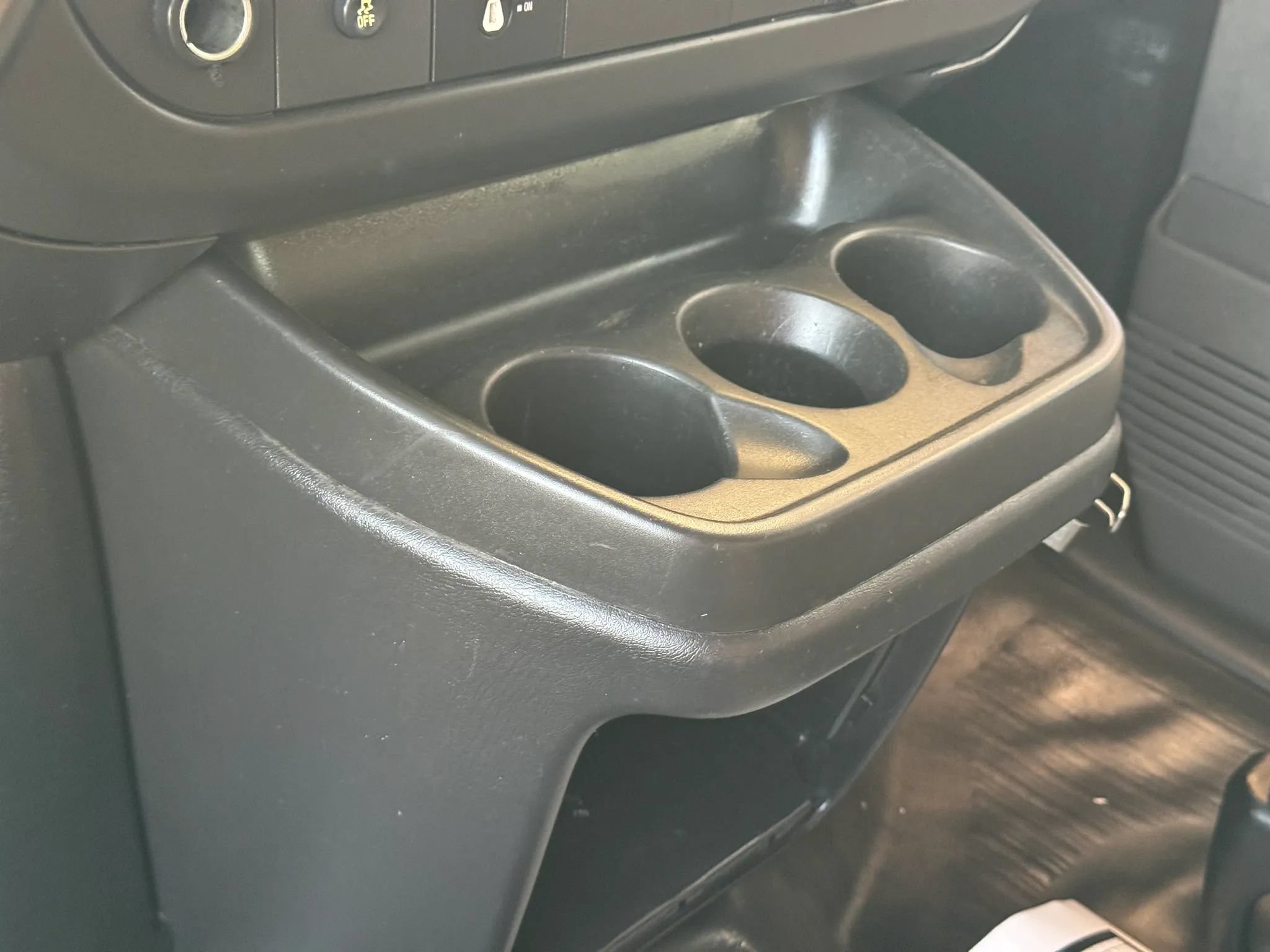 Used 2020 Chevrolet Express 3500 w/ Power Convenience Package RWD image 15