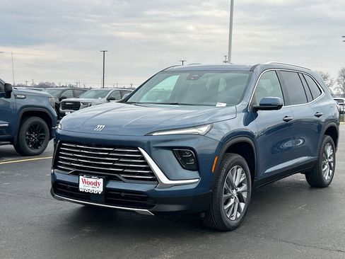 New 2026 Buick Enclave Preferred w/ Power Package AWD/4WD image 5