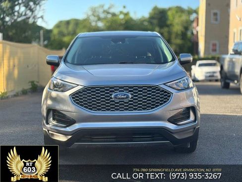 Used 2024 Ford Edge SEL AWD/4WD image 2