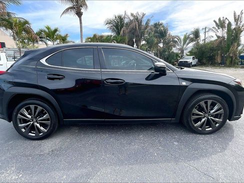 Used 2019 Lexus UX 200 F Sport w/ F Sport Premium Package image 31