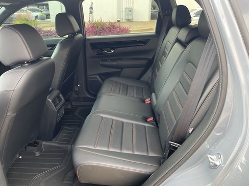 Used 2024 Honda CR-V Sport Touring image 10