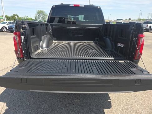 Used 2024 Ford F150 XLT AWD/4WD image 29