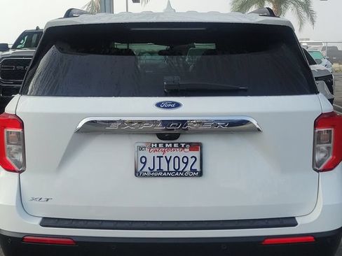Used 2023 Ford Explorer XLT RWD image 27