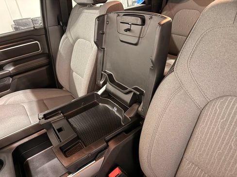 Used 2023 RAM 1500 Lone Star AWD/4WD image 32