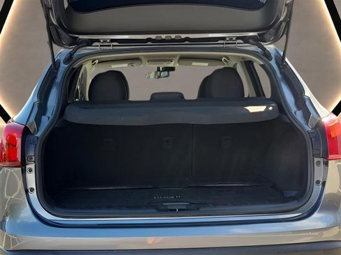 Used 2019 Nissan Rogue Sport SV w/ Technology Package FWD image 7