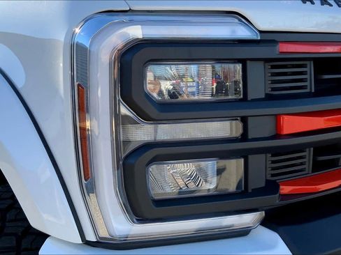 Used 2024 Ford F250 Lariat w/ Lariat Ultimate Package image 13