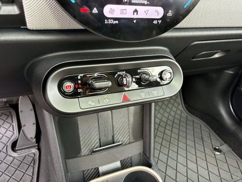 Certified 2025 MINI Cooper S image 22