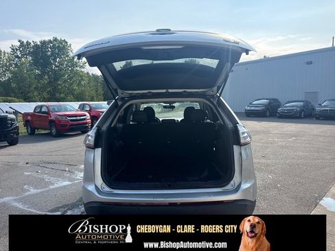 Used 2017 Ford Edge SEL w/ Equipment Group 201A AWD/4WD image 7