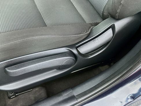 Used 2018 Kia Forte LX w/ LX Popular Plus Package FWD image 18