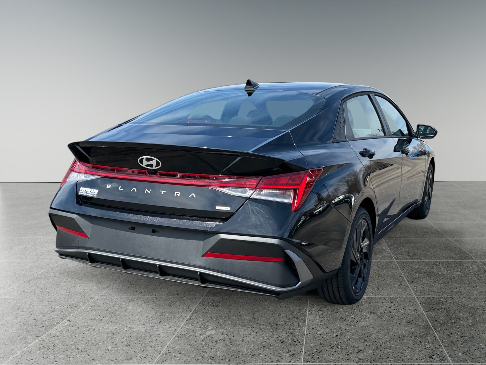 New 2026 Hyundai Elantra SEL FWD image 5
