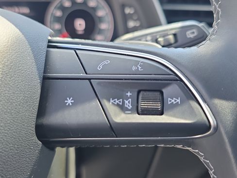 Used 2025 Audi Q7 3.0T Premium Plus AWD/4WD image 30