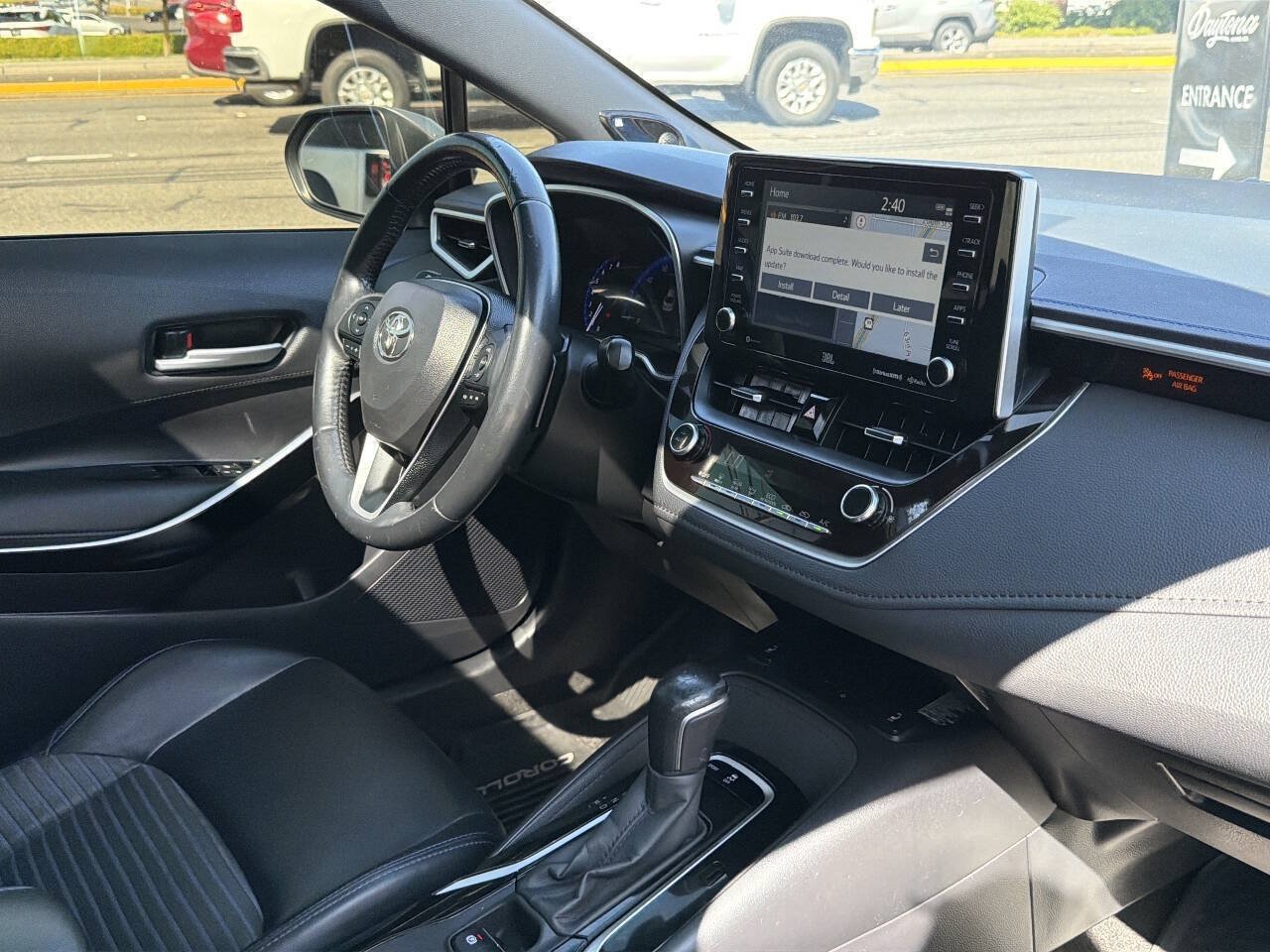 Used 2020 Toyota Corolla XSE FWD image 18