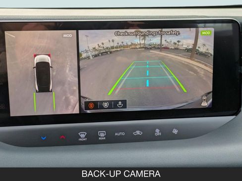 New 2026 Nissan Leaf image 18