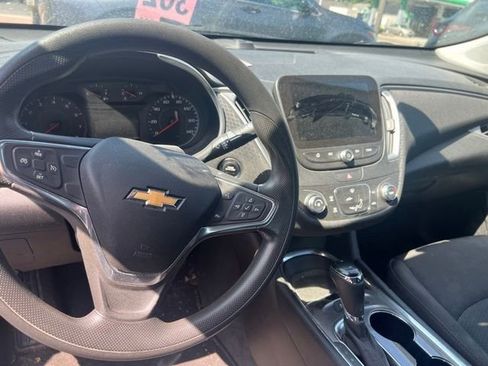 Used 2019 Chevrolet Malibu LS w/ Driver Confidence Package FWD image 7