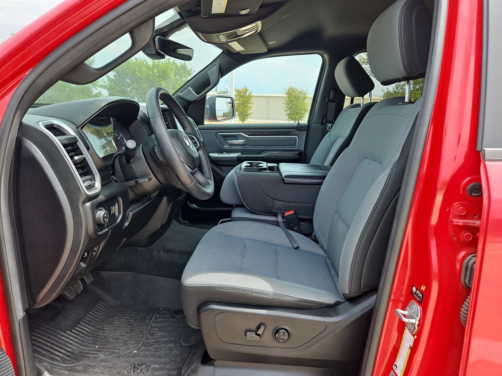 Used 2021 RAM 1500 Lone Star RWD image 9