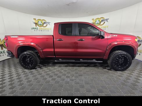 Used 2020 Chevrolet Silverado 1500 Custom Trail Boss w/ Custom Convenience Package AWD/4WD image 10