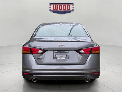 New 2025 Nissan Altima 2.5 SV w/ SV Premium Package