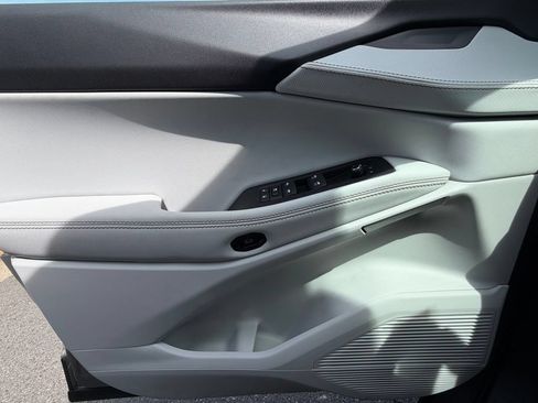 New 2026 Jeep Cherokee Limited AWD/4WD image 23