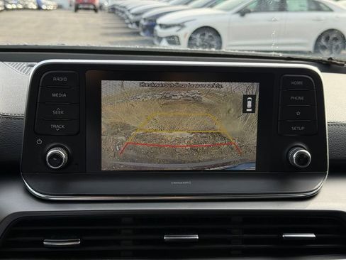 Used 2021 Kia Telluride LX image 26