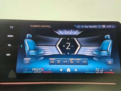 Used 2025 BMW X2 xDrive28i image 46