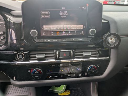 Used 2024 Nissan Pathfinder Rock Creek image 16