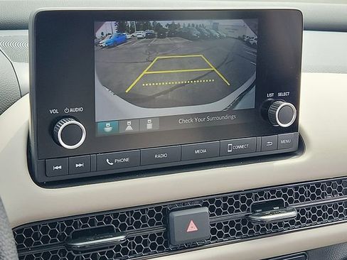 Used 2025 Honda HR-V LX image 17