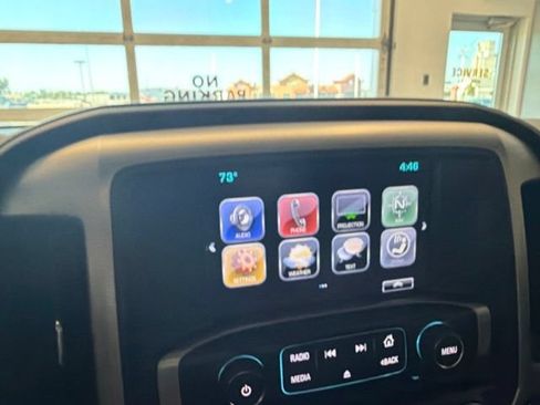 Used 2017 GMC Sierra 1500 SLT AWD/4WD image 27