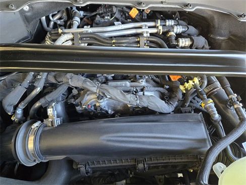 New 2025 Ford Explorer ST-Line w/ Premium Package image 23