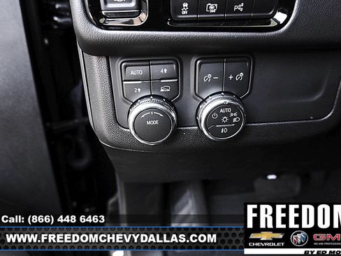 New 2026 GMC Yukon Denali w/ Sun & Power Step Package AWD/4WD image 25