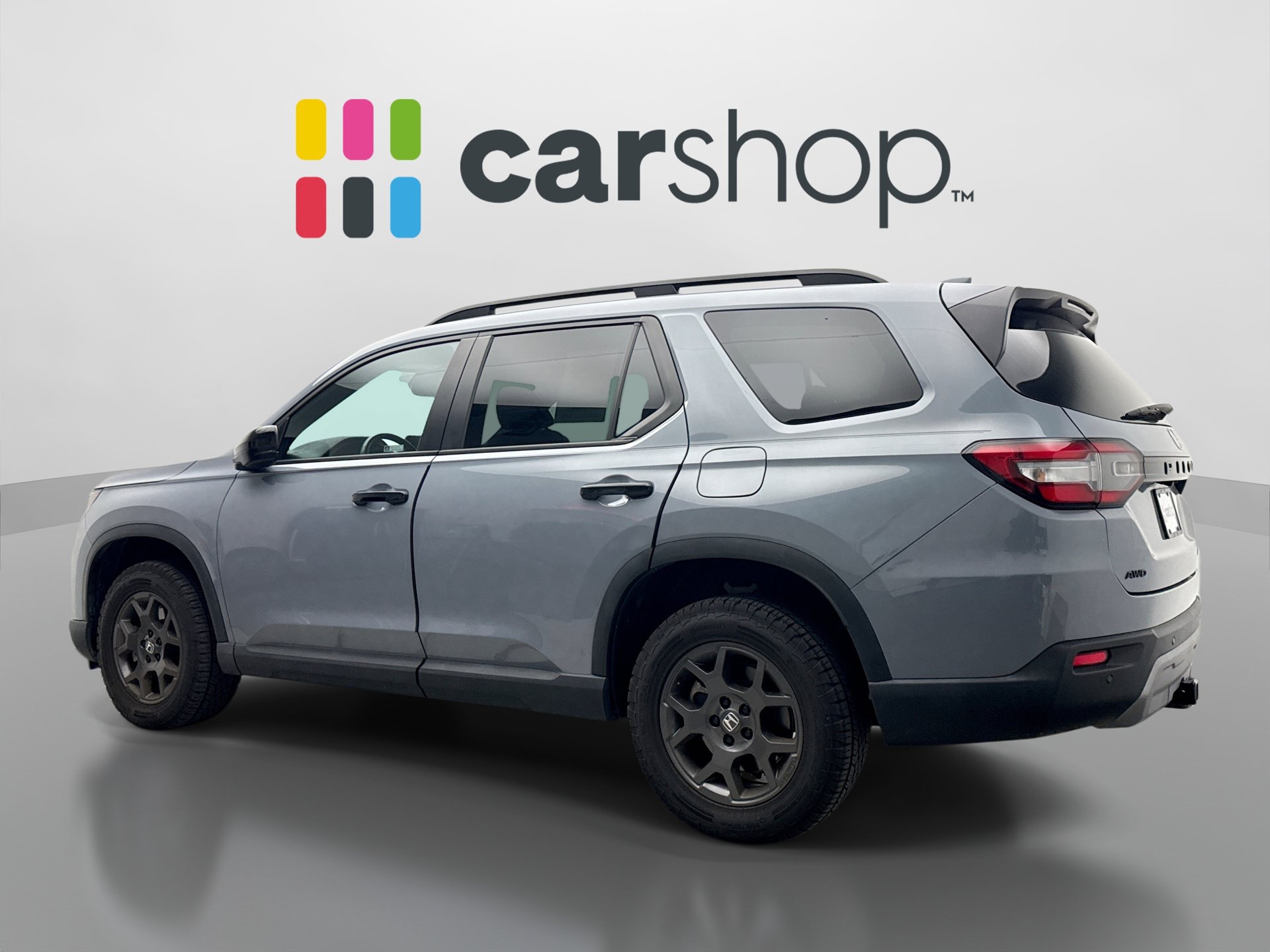 Used 2024 Honda Pilot TrailSport image 3