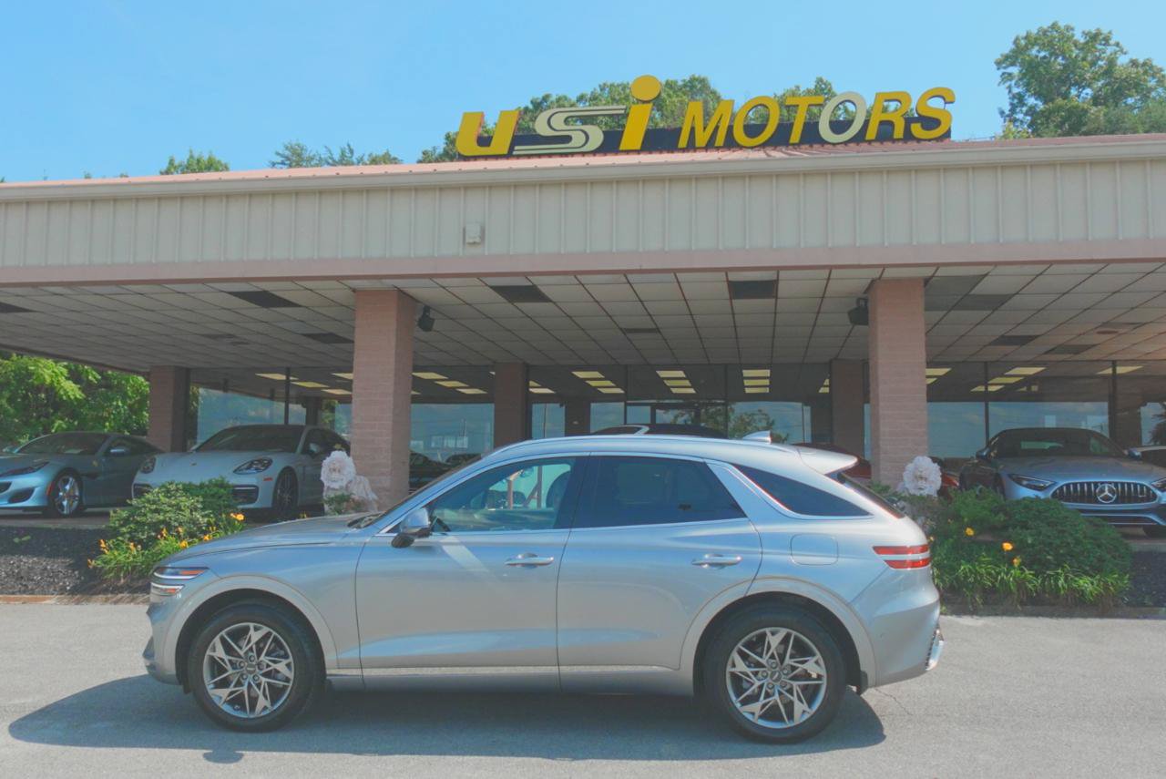 Used 2022 Genesis GV70 2.5T w/ Advanced Package AWD/4WD image 19