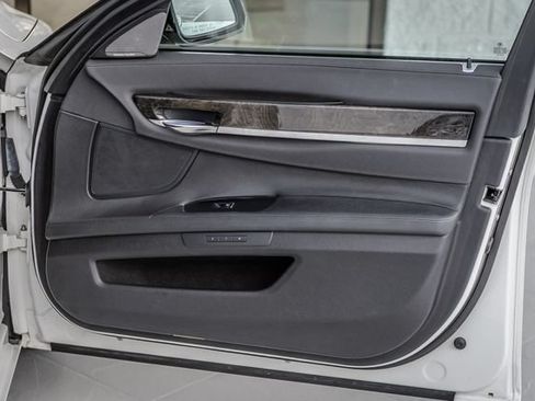 Used 2014 BMW 740Li RWD image 52