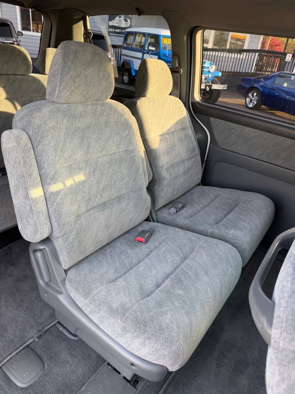 Used 2000 Honda Odyssey EX image 16