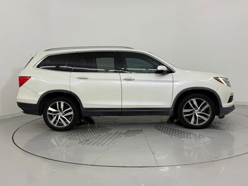 Used 2016 Honda Pilot Elite image 8