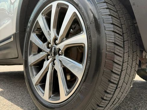 Used 2019 Lincoln MKC Reserve w/ MKC Climate Package AWD/4WD image 11