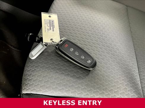 Used 2019 Ford Escape SE AWD/4WD image 32