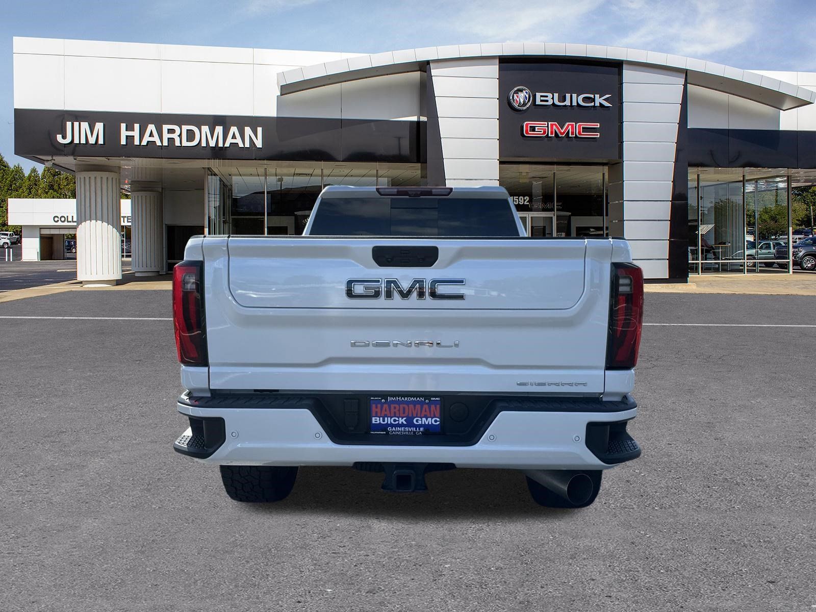Used 2025 GMC Sierra 2500 Denali Ultimate AWD/4WD image 6