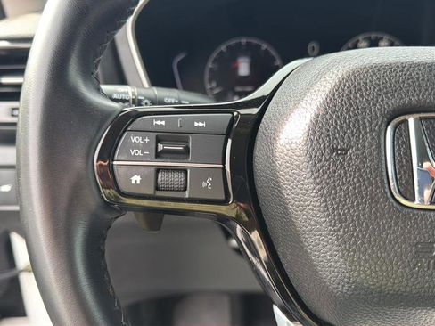 Used 2023 Honda Pilot EX-L image 24