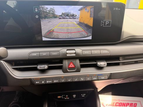 Used 2025 Kia K4 FWD image 20