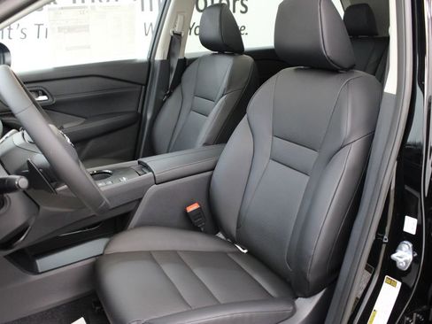 New 2026 Nissan Rogue SV image 14