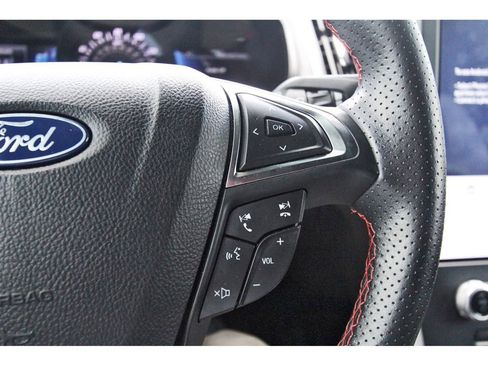 Used 2023 Ford Edge ST-Line AWD/4WD image 24