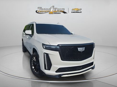 Used 2023 Cadillac Escalade ESV V AWD/4WD image 1